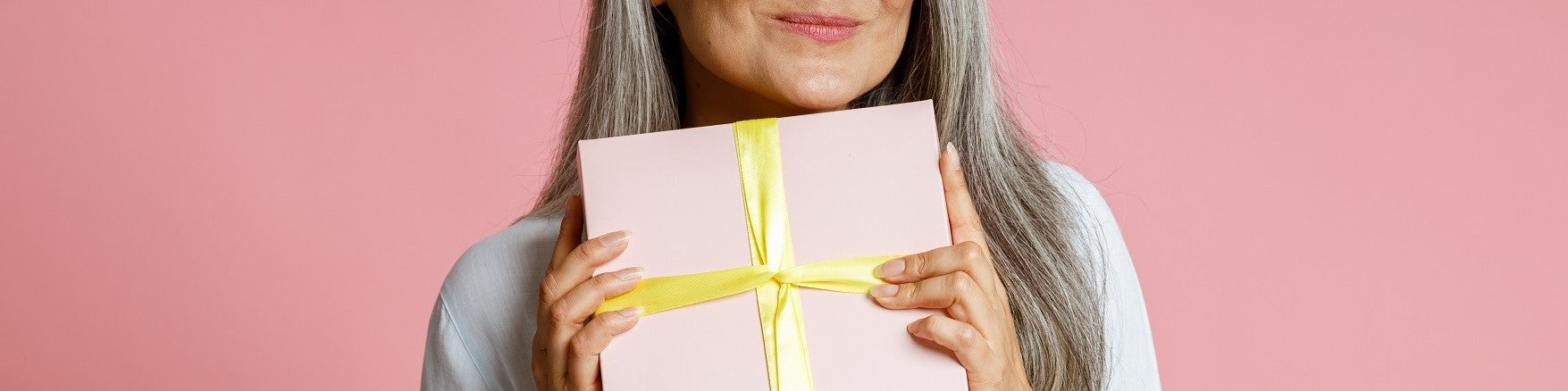 Gift Etiquette: Dos and Don'ts for Every Gift-Giving Occasion